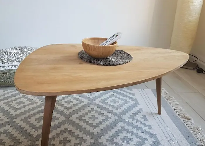 Bright And Warm Beachfront Lejlighed *