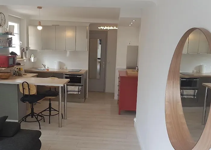 Bright And Warm Beachfront Capbreton